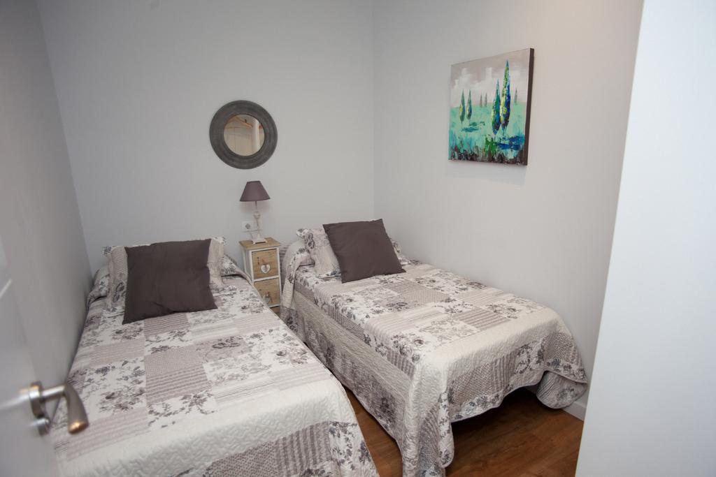 Sol Gran Via Apartment Madrid Exterior photo