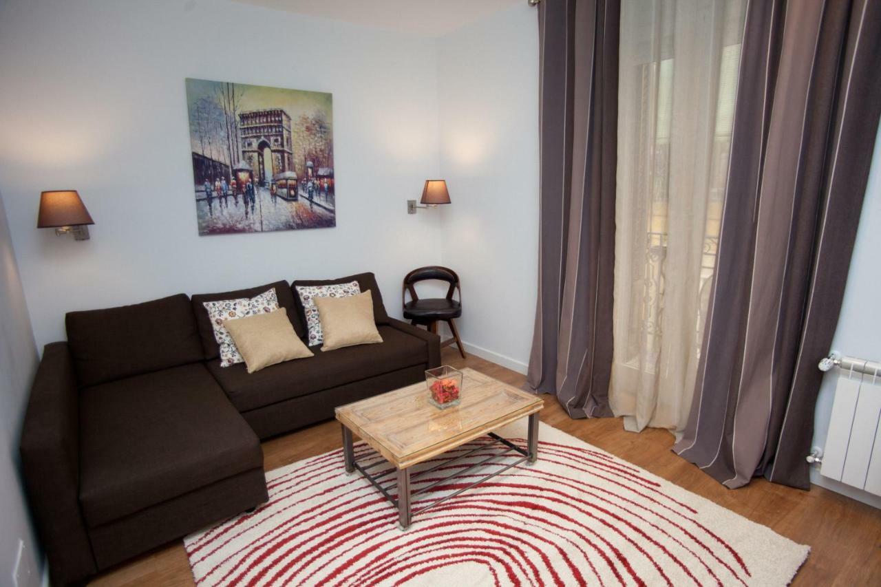 Sol Gran Via Apartment Madrid Exterior photo